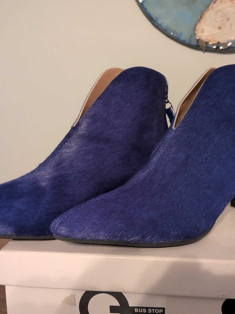 Boutique Women's Electric Blue Hair Calf Pointed Ankle Booties